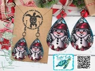 Retro Snowman Teardrop Earrings